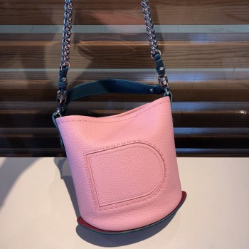 델보 팽 미니 버킷 크로스백